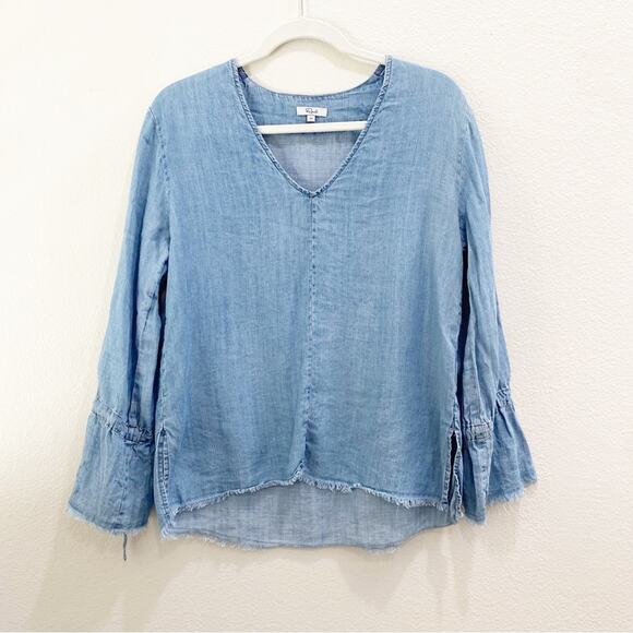 Rails Tops - Rails chambray denim bell sleeve shirt size xs